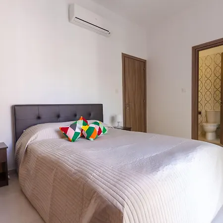 Qcc Apartment